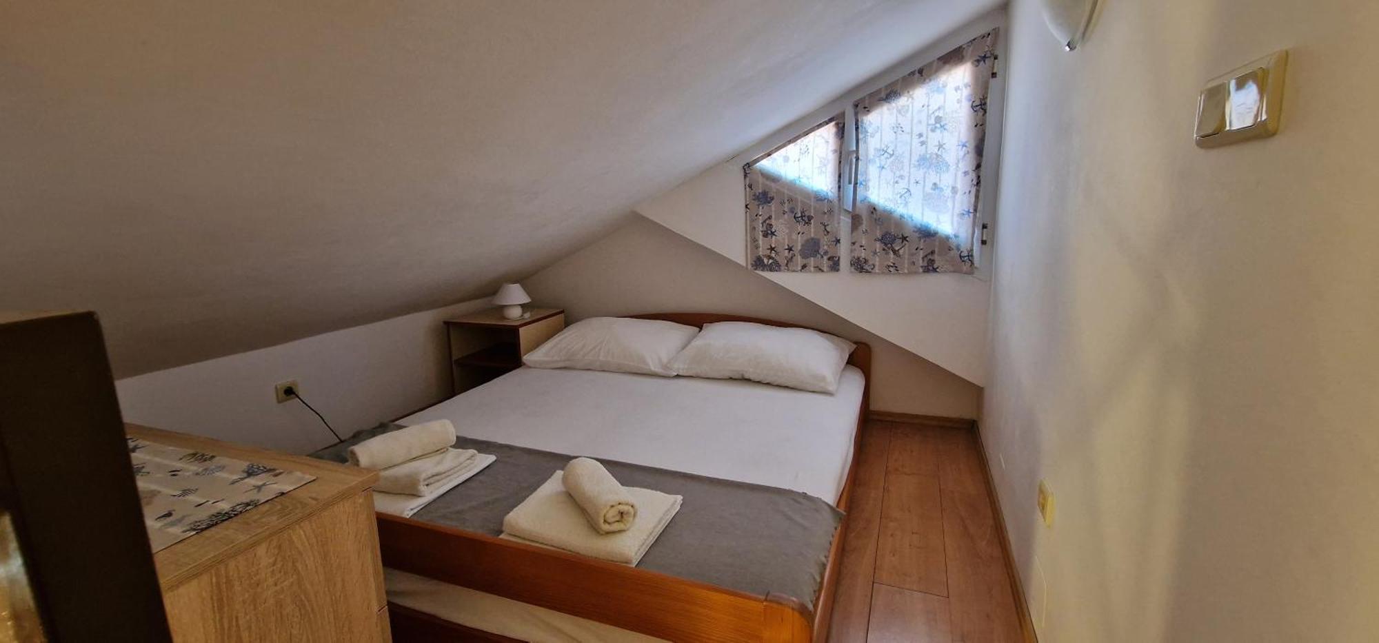 Apartmani Dutkovic Vrboska Eksteriør bilde