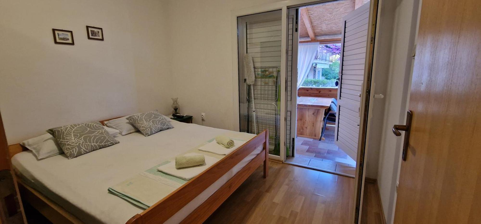 Apartmani Dutkovic Vrboska Eksteriør bilde