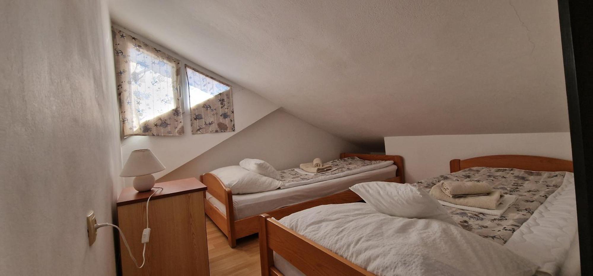 Apartmani Dutkovic Vrboska Eksteriør bilde